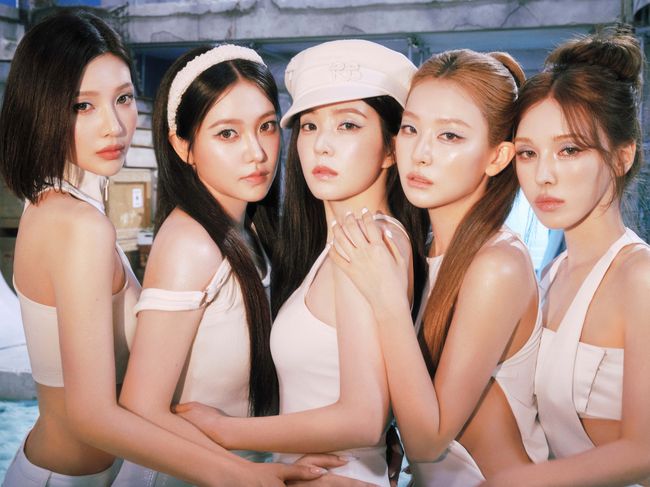 RED VELVET, The Returned Summer Queen... ‘Velvet Summer’