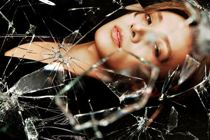 EVAN Unveils Concept Photos for New Album